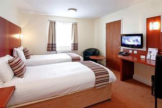 Mercure Swindon East Hotel And Spa Exteriér fotografie